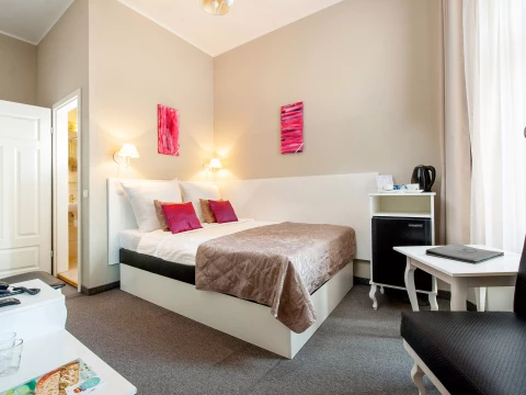 Leone Aparthotel