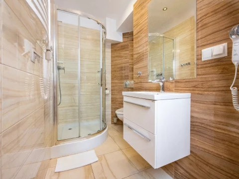 Globus Aparthotel - Pokój Dwuosobowy