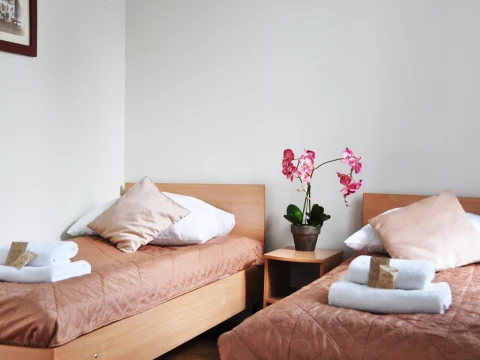 Mały Kraków Aparthotel - pokój czteroosobowy