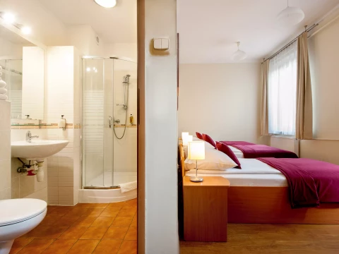 Mały Kraków Aparthotel - pokoje trzyosobowe