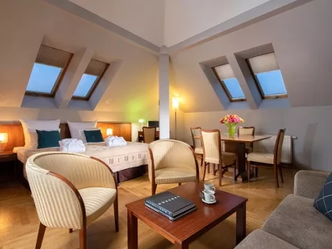 Red Brick Apartments - Apartament Deluxe dwupiętrowy