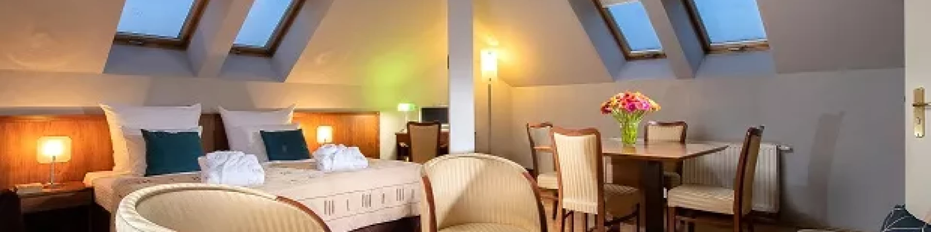 Red Brick Apartments - Apartament Deluxe dwupiętrowy