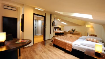 Spatz Aparthotel - Pokój czteroosobowy