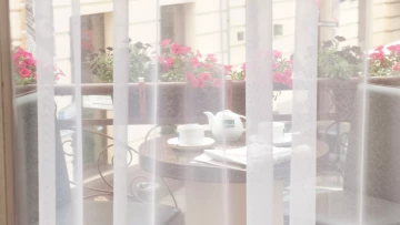 Spatz Aparthotel - Pokój Deluxe z balkonem